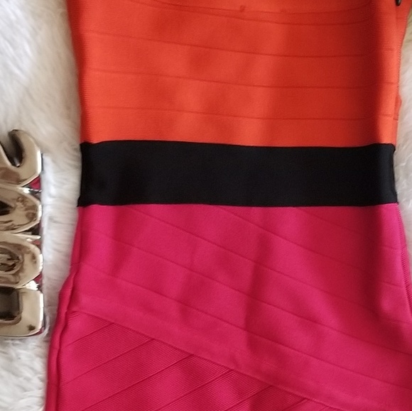 Bebe - Picture 4 of 6